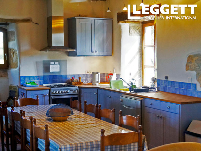 Image No.4-5 Bed House for sale