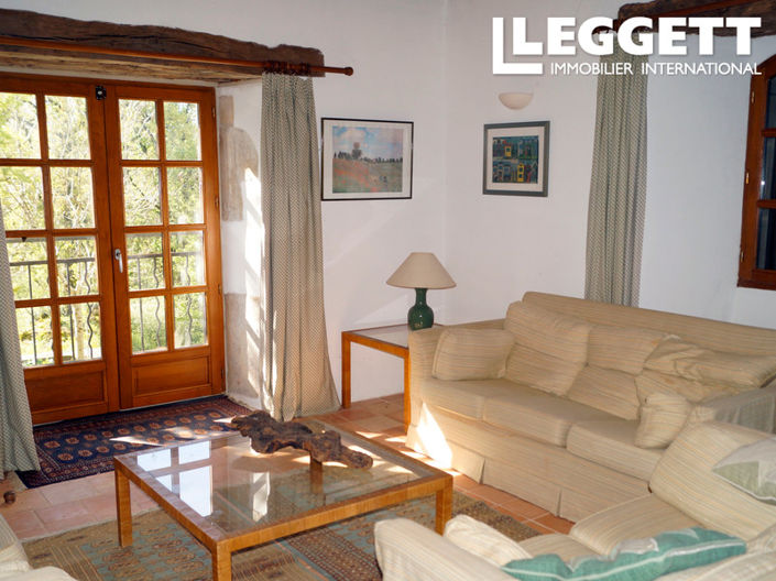 Image No.7-5 Bed House for sale