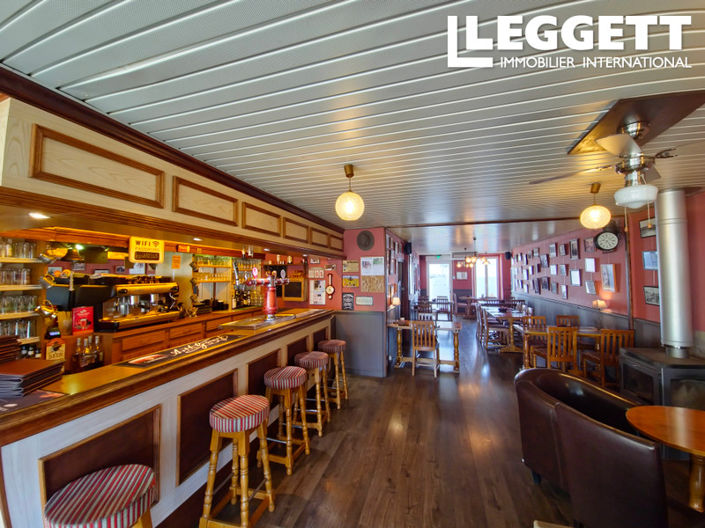 Image No.3-6 Bed House for sale