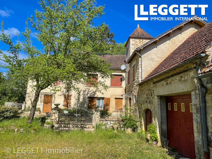 Image No.1-8 Bed House for sale