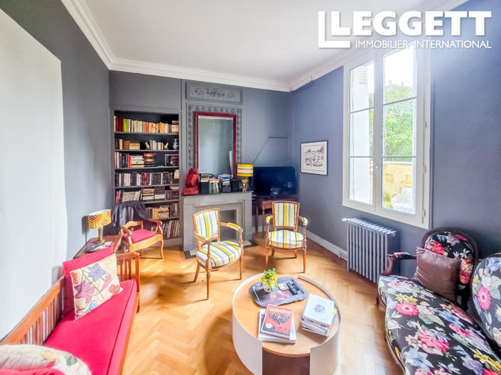 Image No.1-4 Bed House for sale