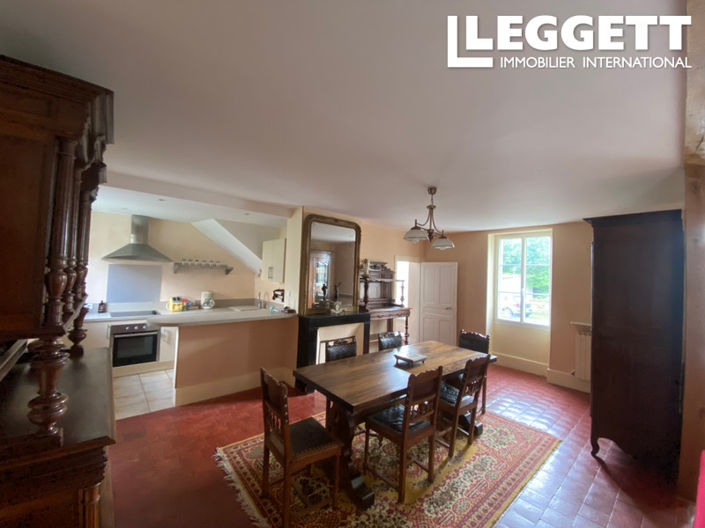 Image No.2-3 Bed House for sale