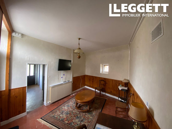 Image No.9-3 Bed House for sale