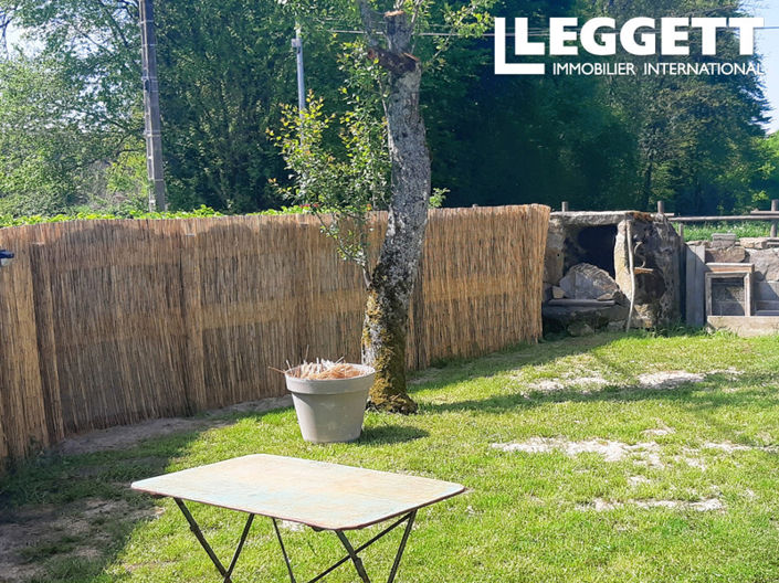 Image No.9-2 Bed House for sale