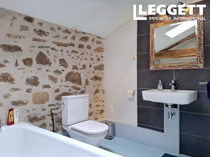 Image No.10-4 Bed House for sale