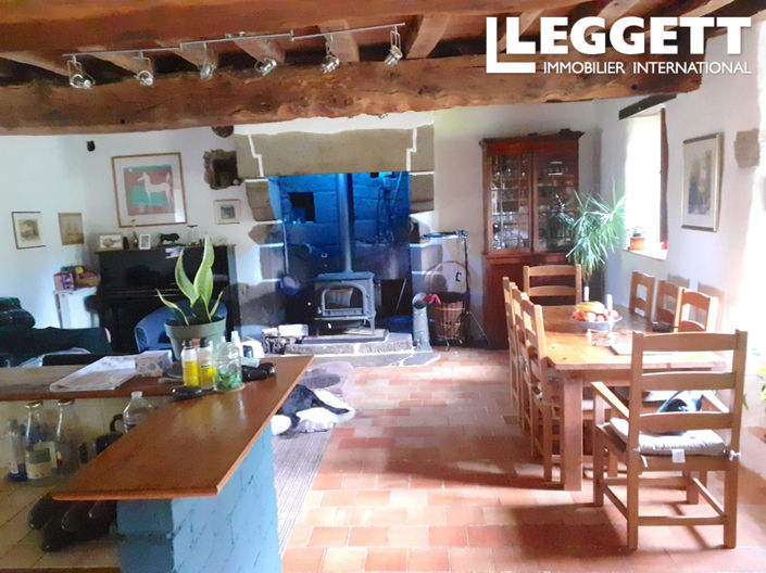 Image No.6-4 Bed House for sale