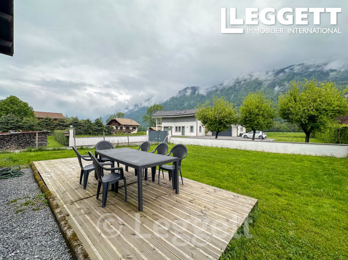 Image No.7-3 Bed House for sale