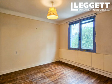 ahr0chm6ly9jzg4uagvzdglhlmltbw8vaw1hz2uvvevom