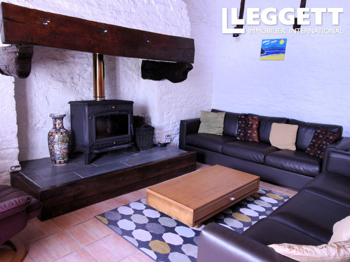 Image No.3-3 Bed House for sale