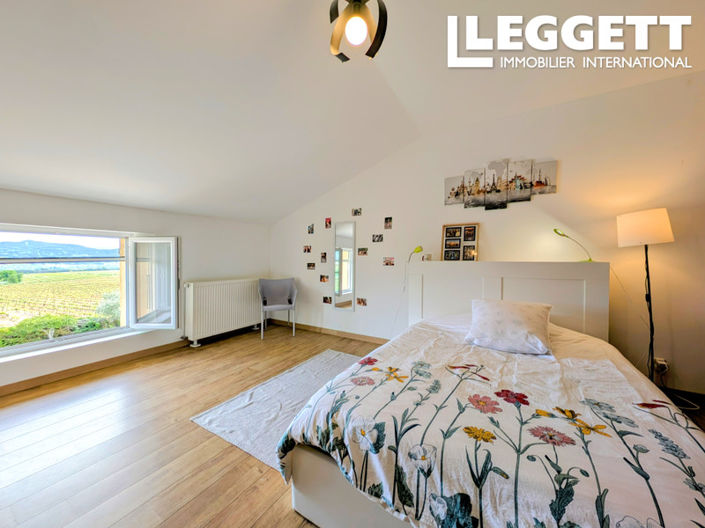 Image No.5-11 Bed House for sale