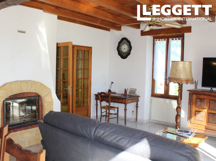 Image No.2-7 Bed House for sale