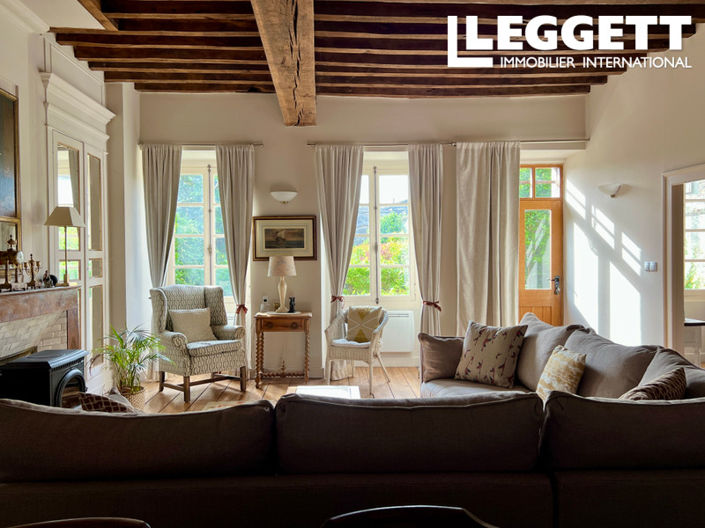 Image No.8-3 Bed House for sale