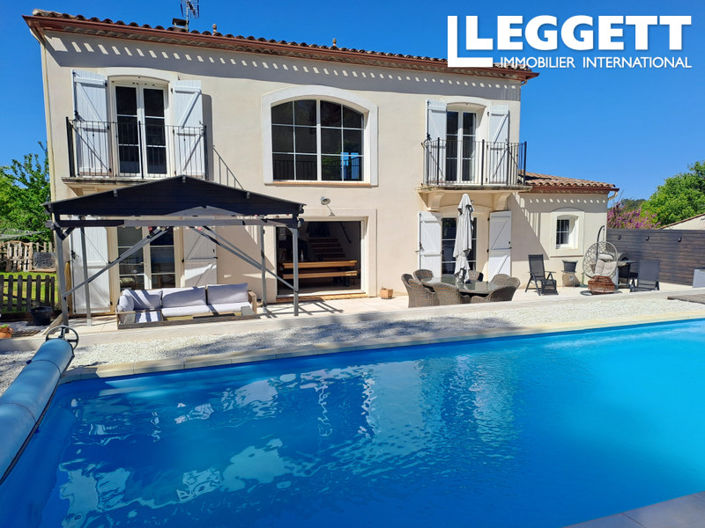 Image No.1-4 Bed House for sale
