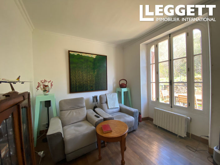 Image No.7-6 Bed House for sale