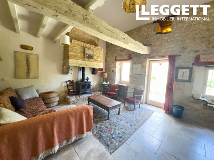 Image No.6-3 Bed House for sale