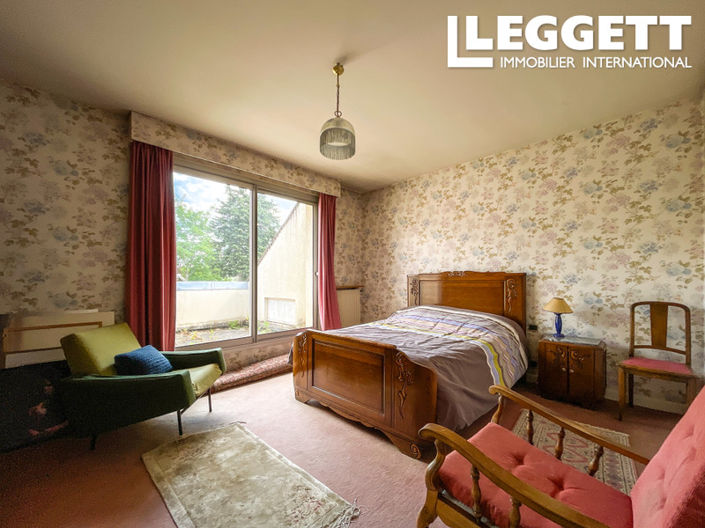 Image No.10-4 Bed House for sale