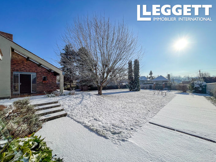 Image No.2-4 Bed House for sale