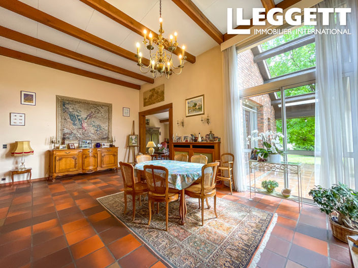 Image No.3-4 Bed House for sale