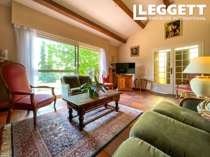 Image No.4-4 Bed House for sale