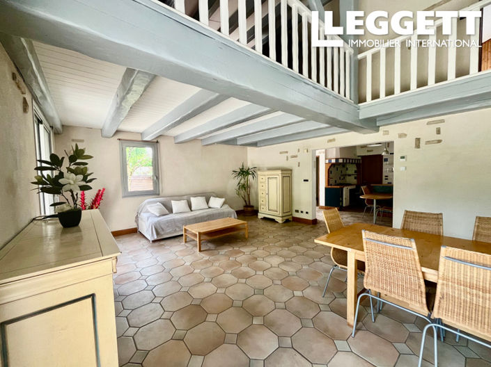 Image No.3-4 Bed House for sale