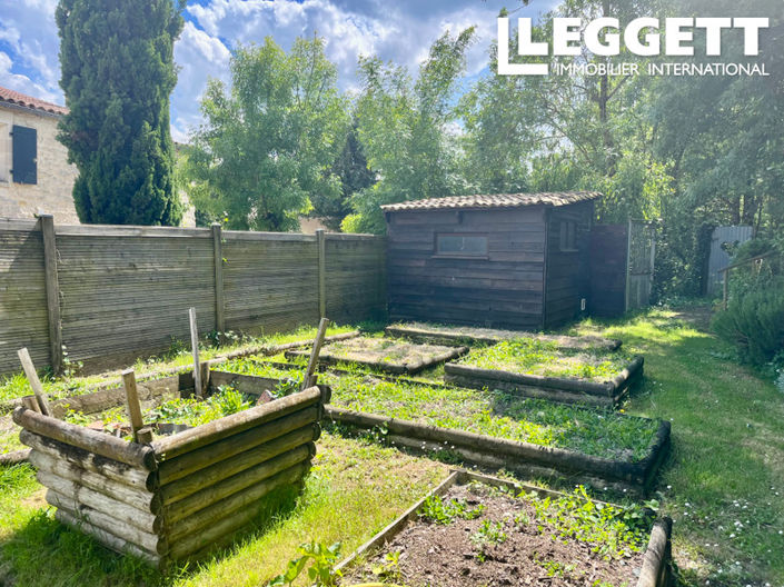 Image No.8-4 Bed House for sale