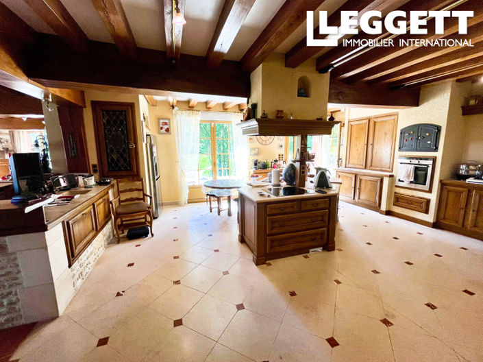 Image No.6-Maison de 7 chambres à vendre à Pont-l'Evêque