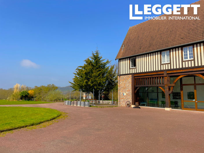 Image No.3-8 Bed House for sale
