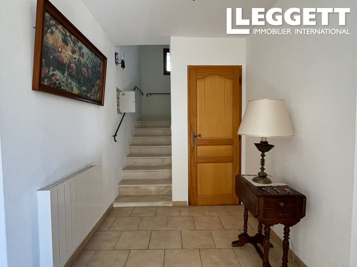 Image No.4-6 Bed House for sale