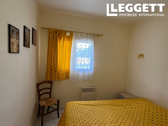 Image No.9-6 Bed House for sale