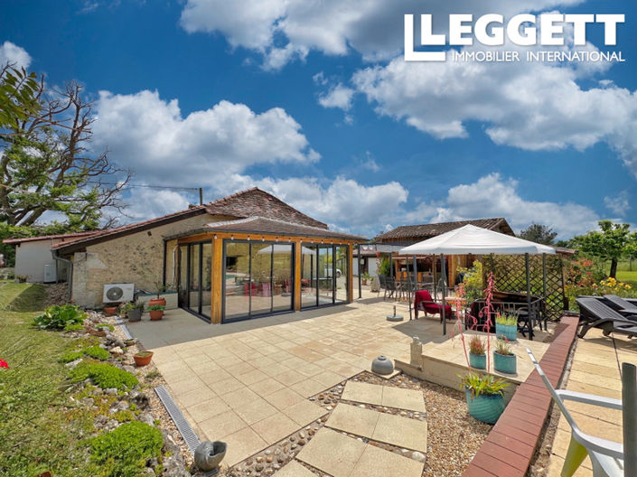 Image No.2-4 Bed House for sale