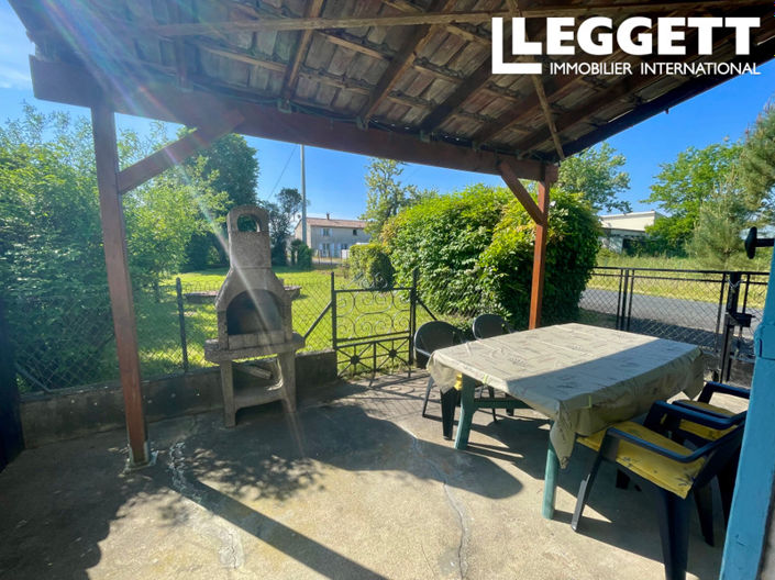 Image No.9-6 Bed House for sale