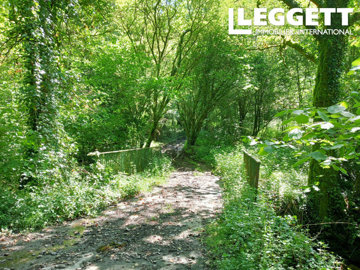 ahr0chm6ly9jzg4uagvzdglhlmltbw8vaw1hz2uvvevom