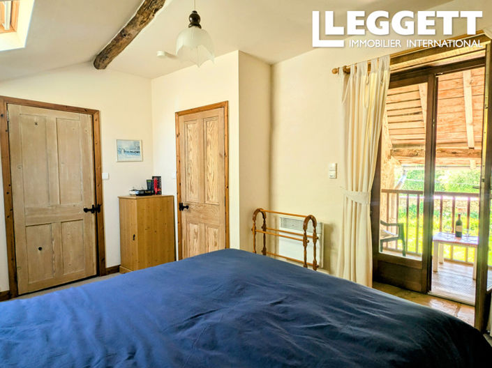 Image No.7-3 Bed House for sale