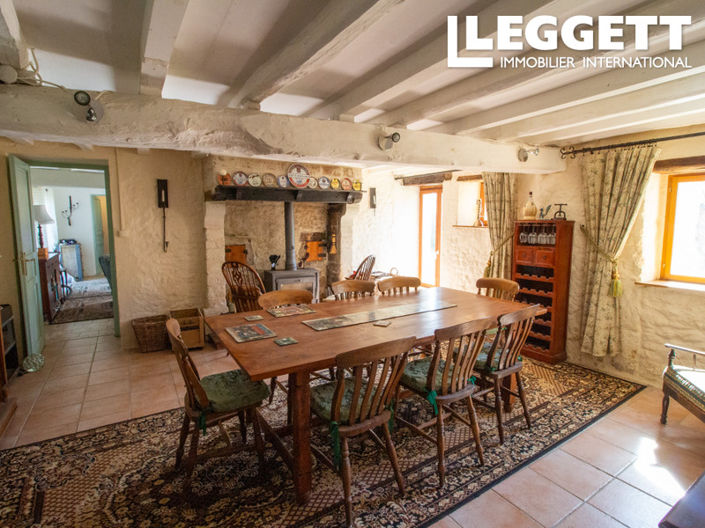 Image No.6-4 Bed House for sale