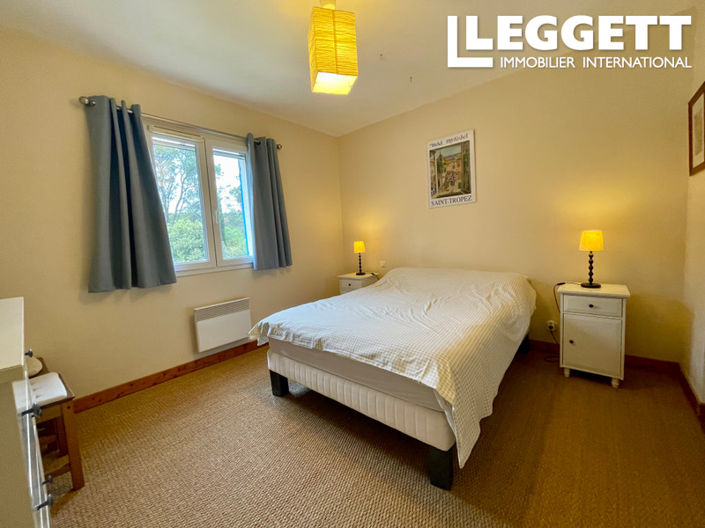 Image No.10-4 Bed House for sale