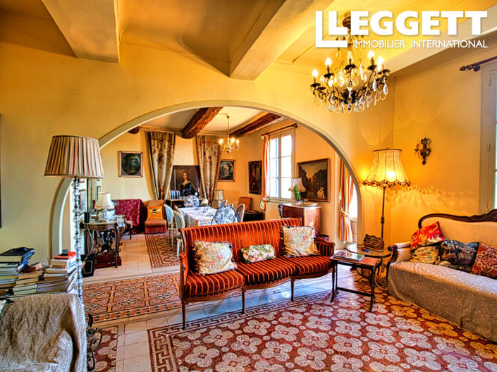 Image No.5-6 Bed House for sale