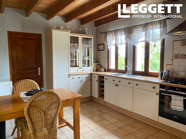 Image No.5-3 Bed House for sale