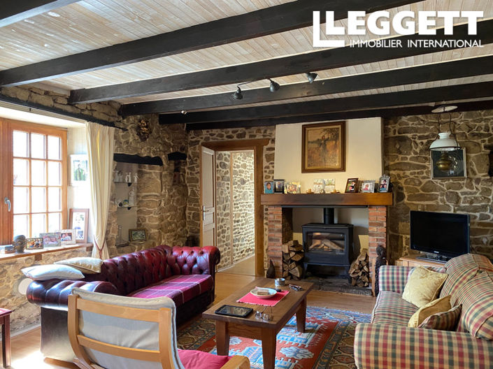 Image No.6-3 Bed House for sale