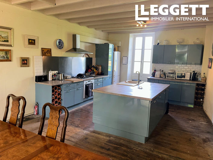 Image No.4-4 Bed House for sale