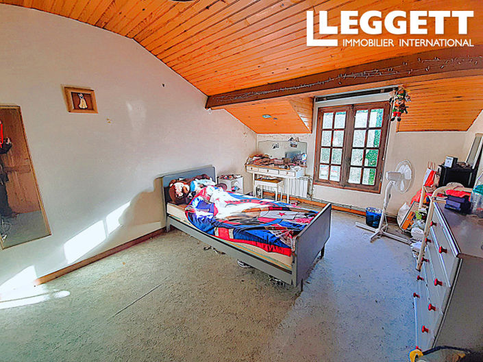 Image No.6-Maison de 5 chambres à vendre à Saint-Paul-Lizonne