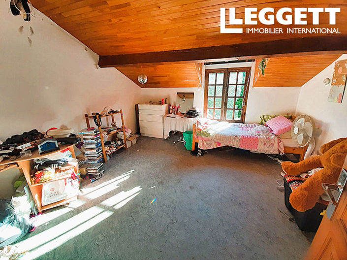 Image No.7-Maison de 5 chambres à vendre à Saint-Paul-Lizonne