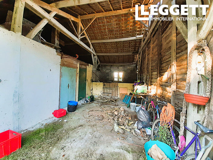 Image No.9-Maison de 5 chambres à vendre à Saint-Paul-Lizonne