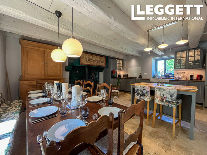 Image No.4-6 Bed House for sale