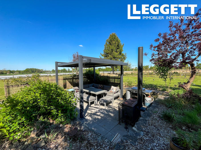 Image No.9-6 Bed House for sale