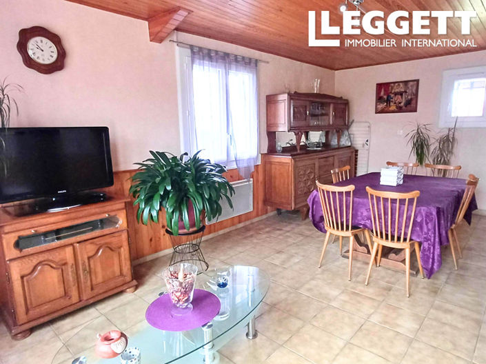 Image No.10-4 Bed House for sale