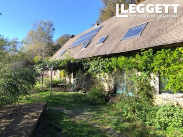 1 - Champs-sur-Tarentaine-Marchal, Maison