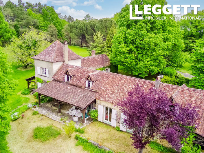 Image No.1-6 Bed House for sale