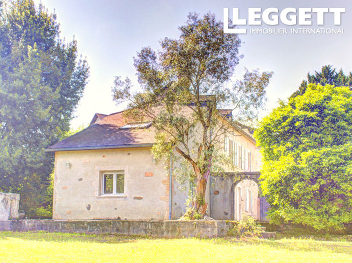 Image No.1-4 Bed House for sale