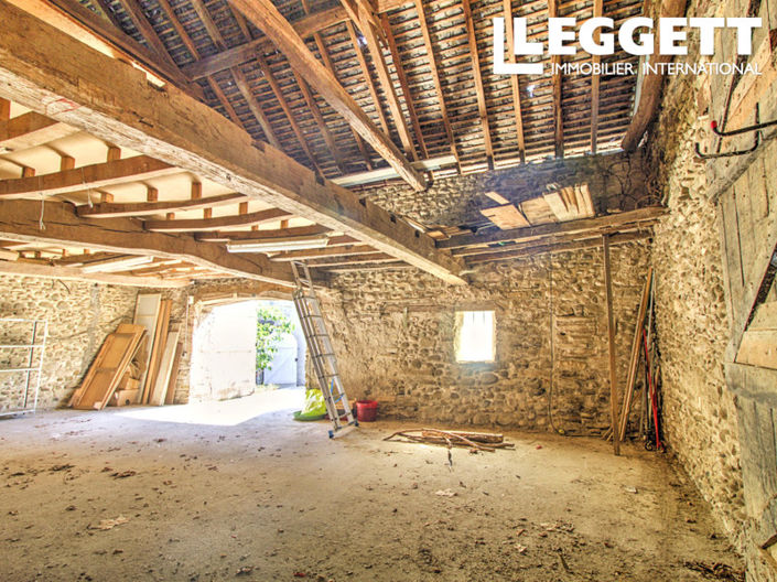 Image No.8-4 Bed House for sale