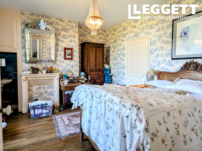 Image No.5-4 Bed House for sale